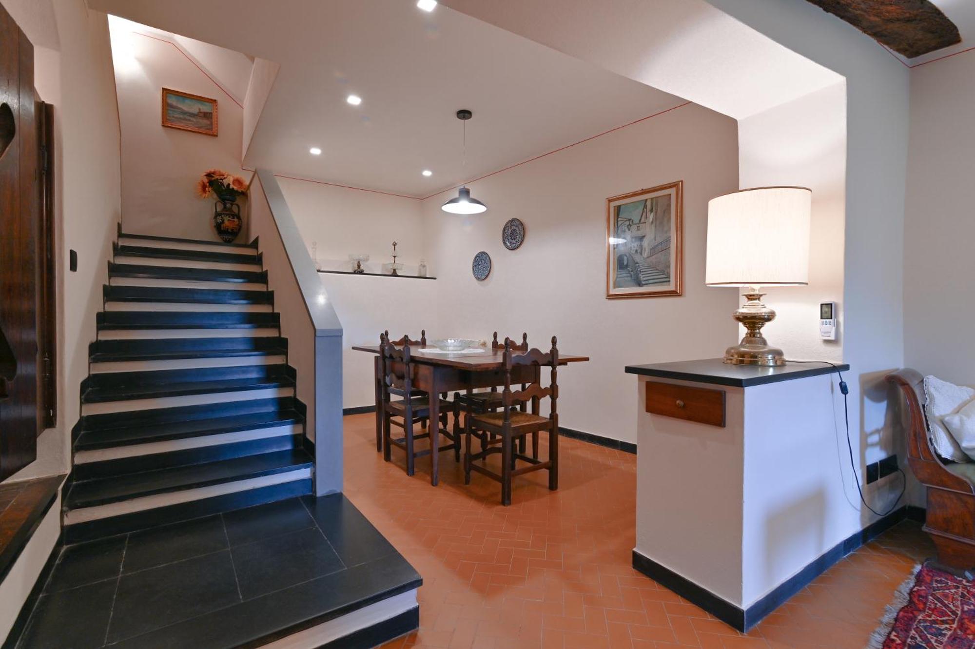 Casa E Mansarda Delle Mura 아메그리아 외부 사진